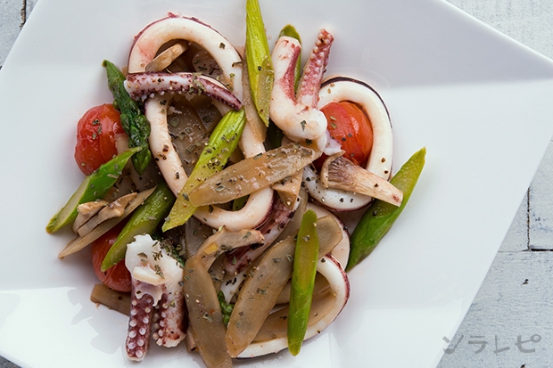 イカのスパイス炒め