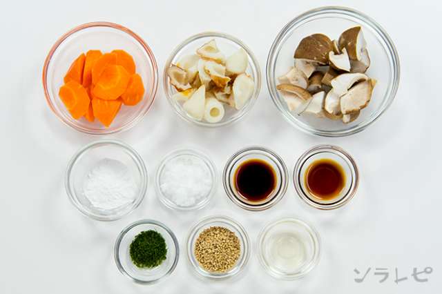 青のりが香るニンジンと竹輪の甘辛炒めのレシピ ソラレピ