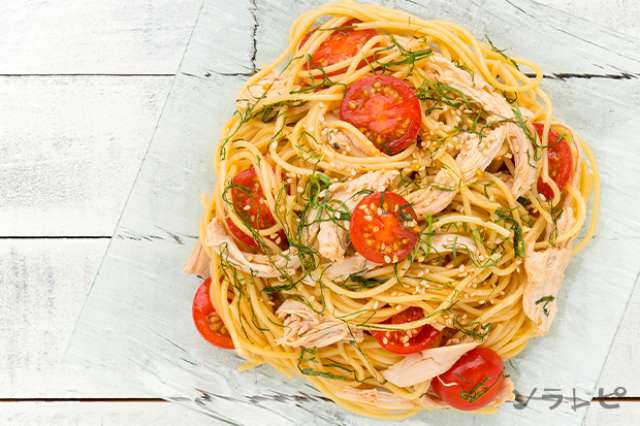 夏にぴったりのさっぱりメニュートマトと青じその冷製和風パスタのレシピ ソラレピ