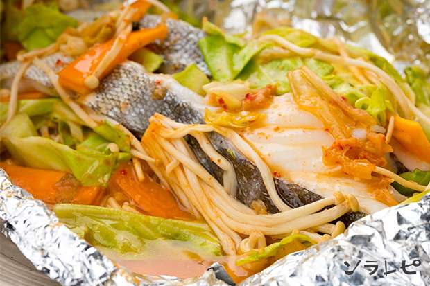 タラのキムチホイル焼