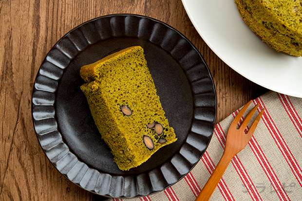 黒豆抹茶シフォンケーキ Black soybean & Matcha green tea chiffon cake_main2