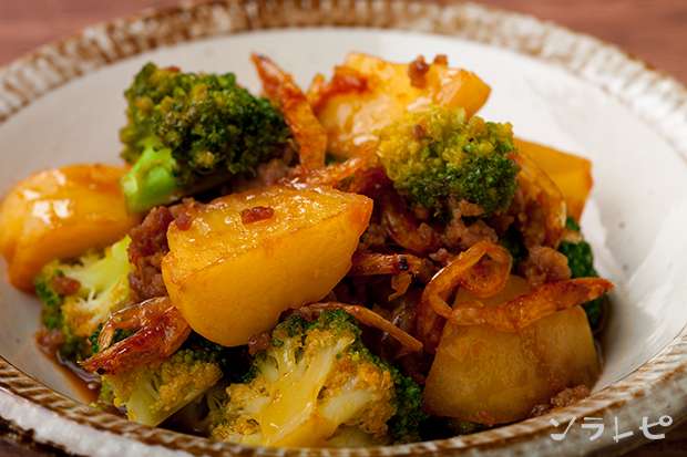 挽肉とジャガイモのコチュジャン炒め