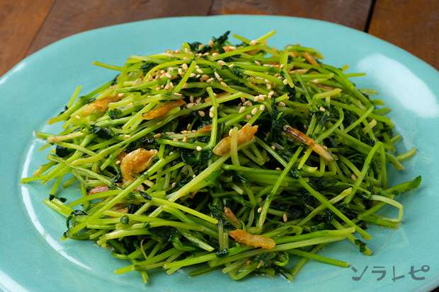豆苗と桜エビの胡麻レモン炒め