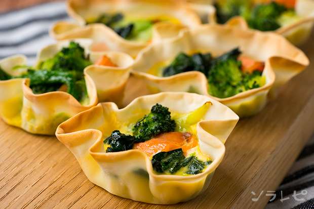 サーモンとホウレンソウのミニキッシュ