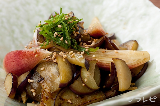 ミョウガと焼きナスの和え物