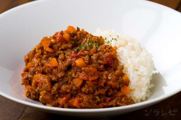 トマト缶で簡単キーマカレーのレシピ 健康レシピと献立のソラレピ トマト缶で簡単キーマカレーのレシピ 健康レシピと献立のソラレピ
