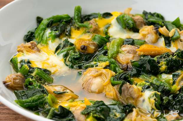 あさりとほうれん草の卵とじ