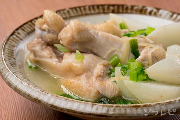 手羽元とかぶのスープ煮